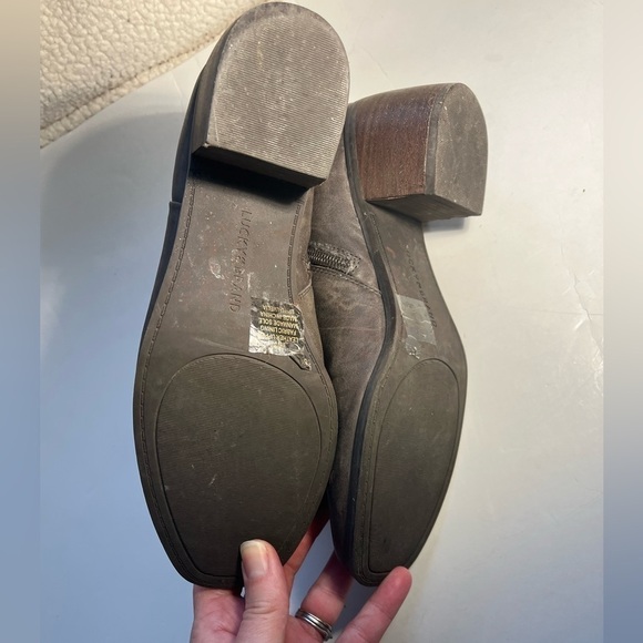 Lucky brand Brown Leather malvelia booties Chelsea Stack Heels Women’s 8M - Picture 8 of 11